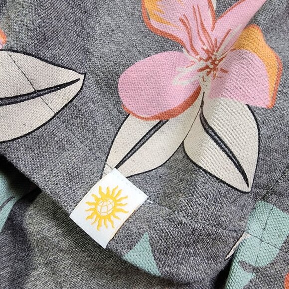 Free Planet Mens S Floral Button Up Shirt Short Sleeve Good Times Sunny Days - Picture 8 of 8